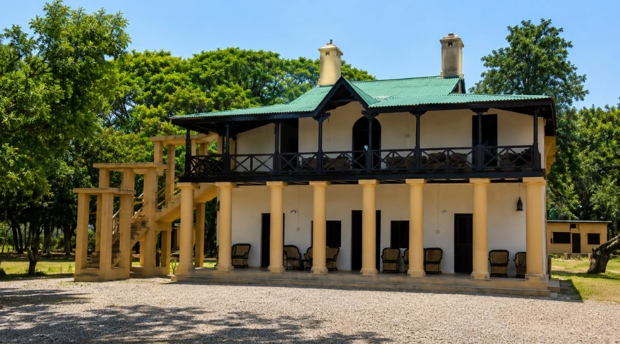 Dhikala Forest Rest House